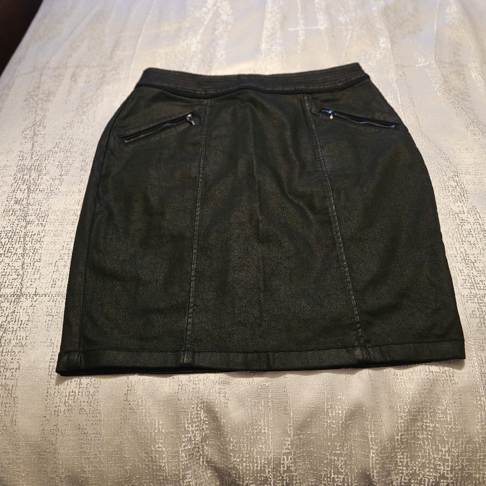 White House Black Market Black Pencil Skirt